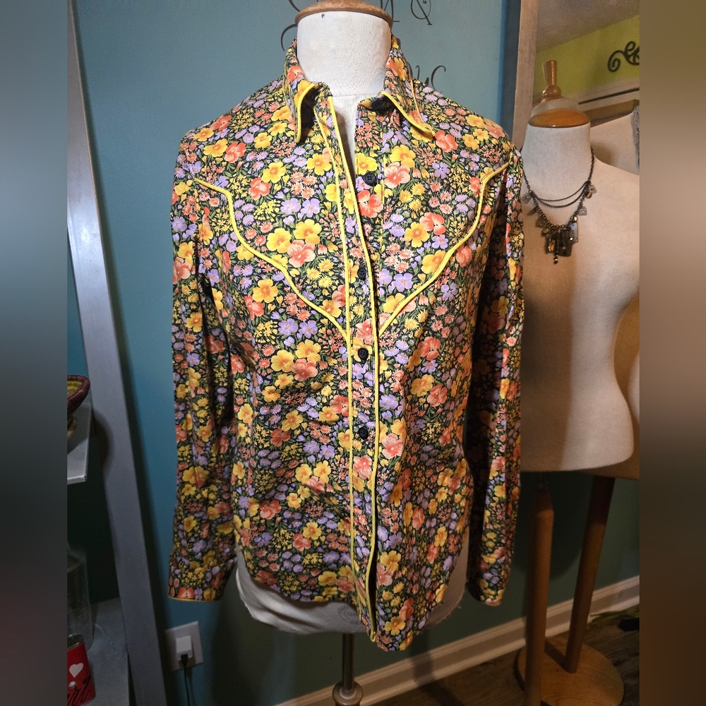 Floral Western Shirt with Yellow Accents